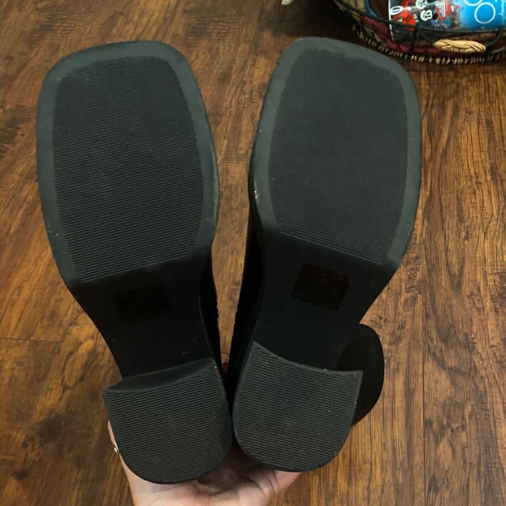 Steve Madden Platform Boots - Picture 4 of 6